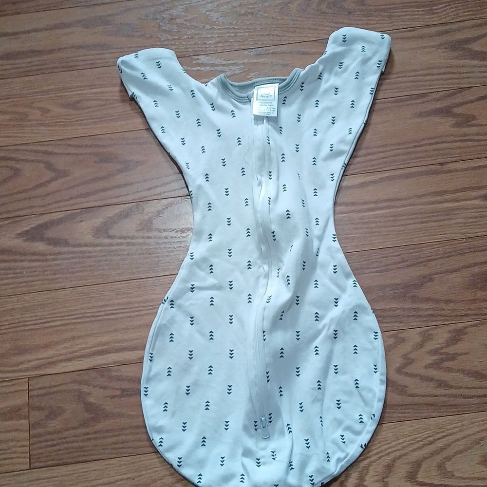 SwaddleDesigns Transitional Swaddle Sack with Arms Up  Sz S  0-3 months 6-14lbs